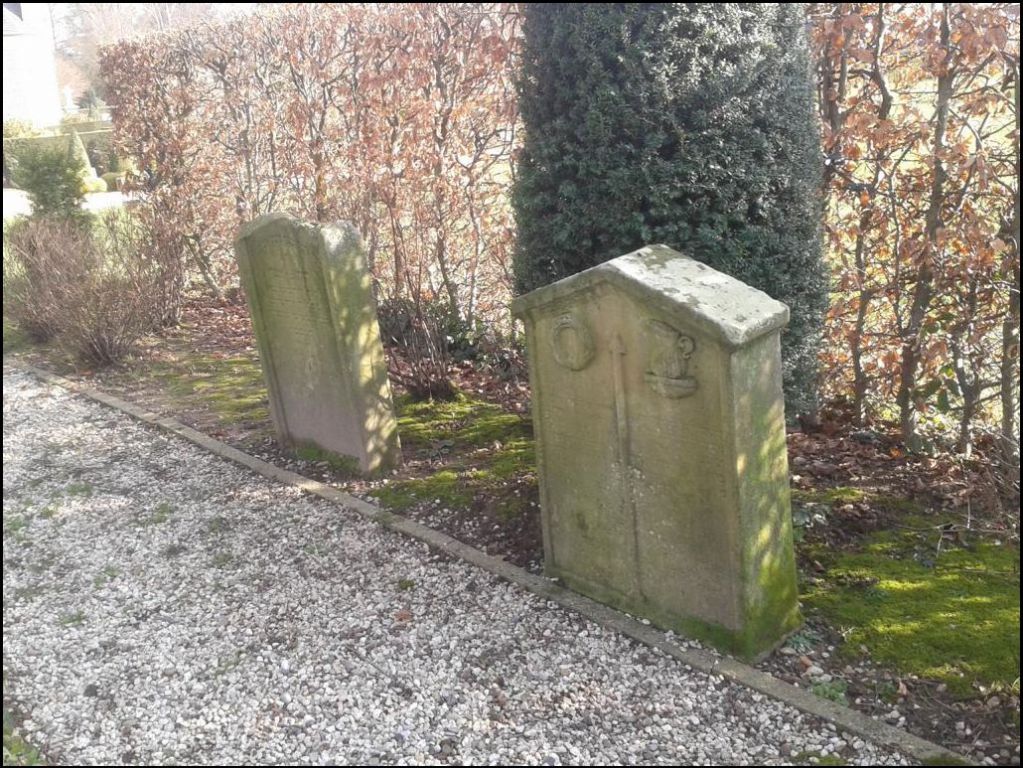 Der Friedhof von Uedem Jüdische Friedhöfe in Deutschland und